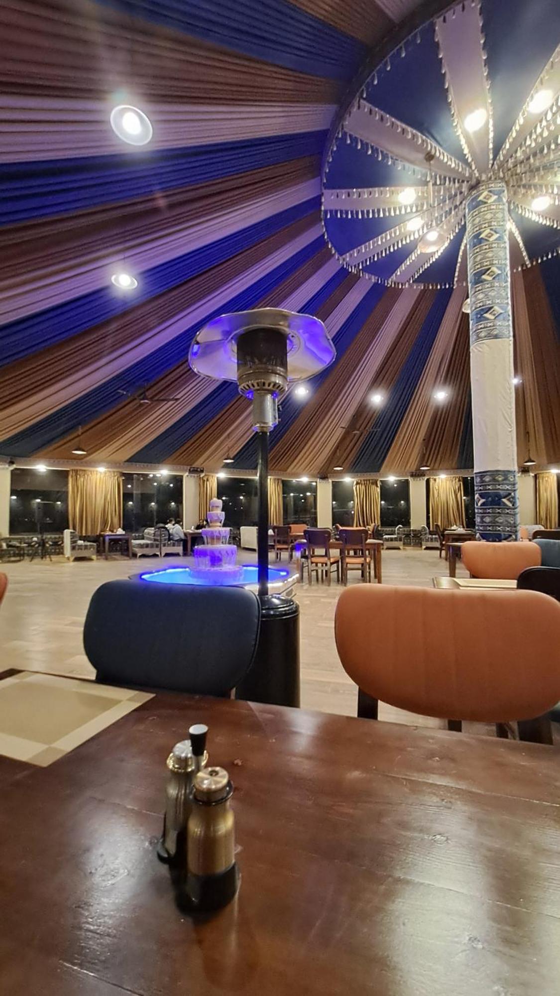 Taj Wadi Rum Camp Екстер'єр фото