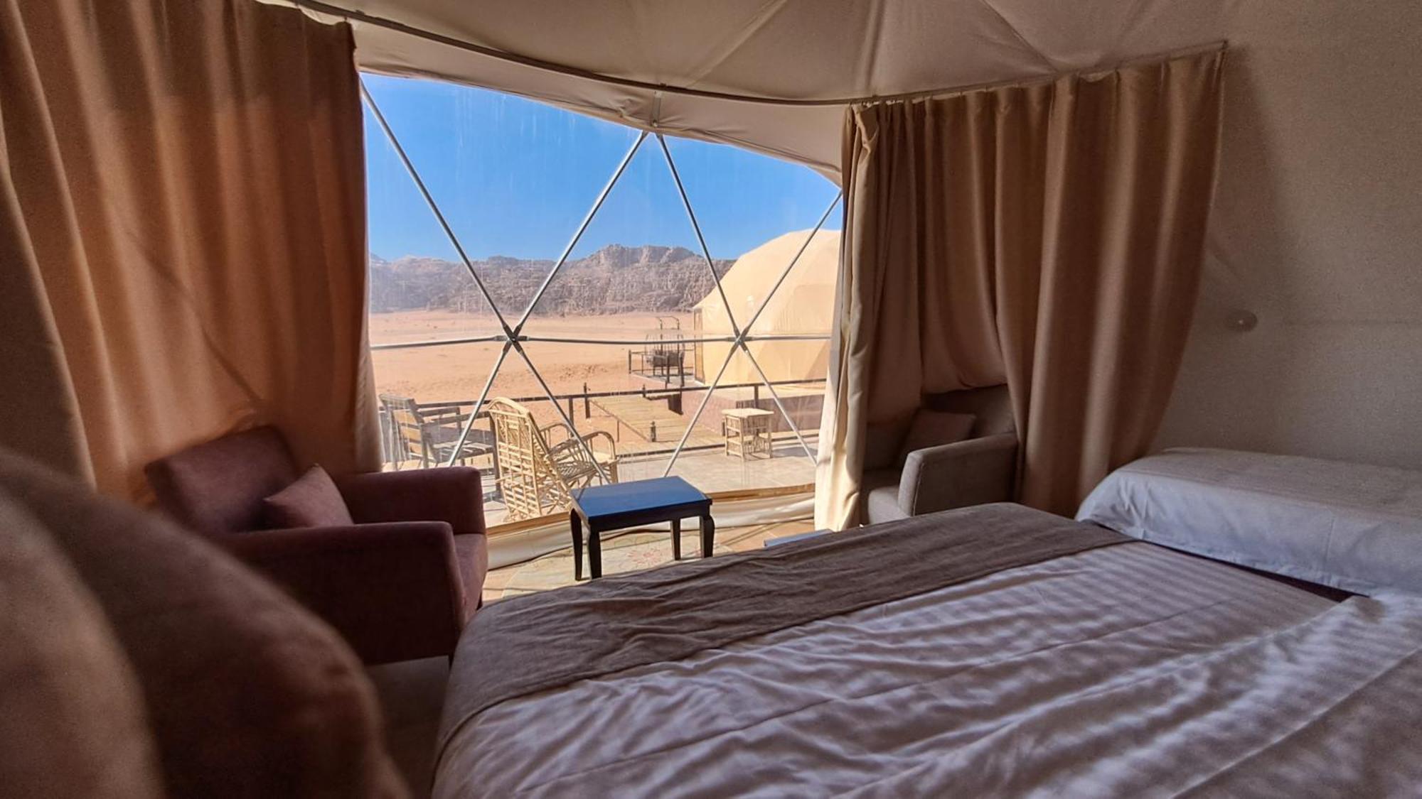 Taj Wadi Rum Camp Екстер'єр фото