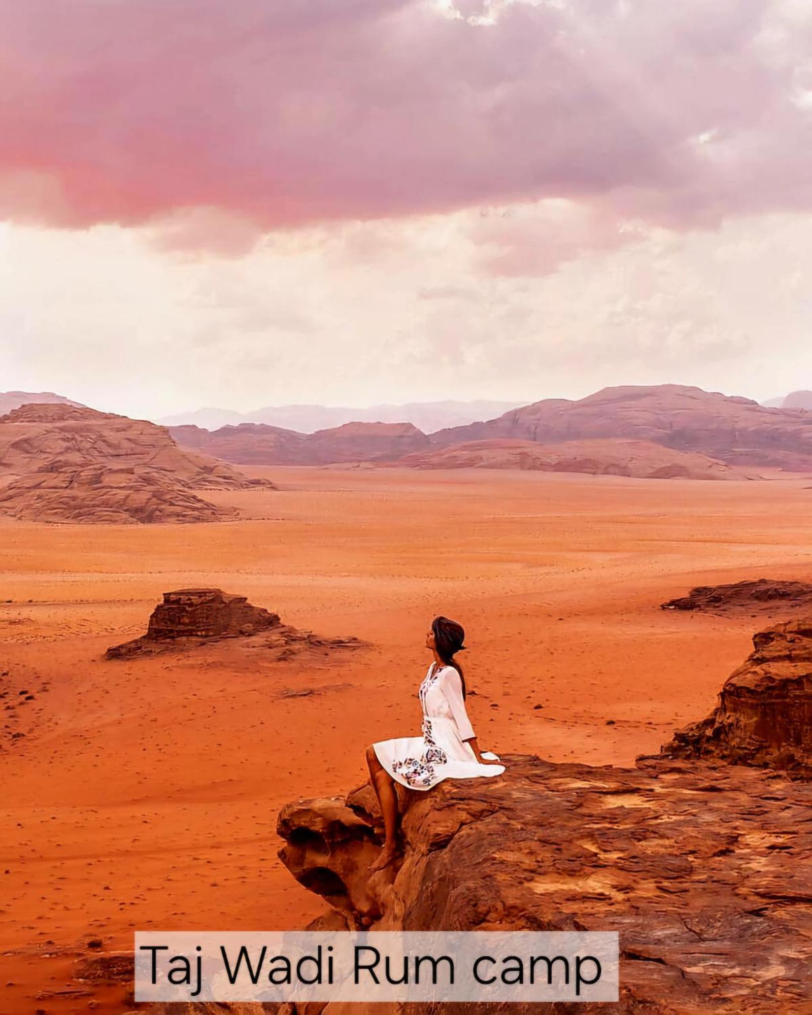 Taj Wadi Rum Camp Екстер'єр фото